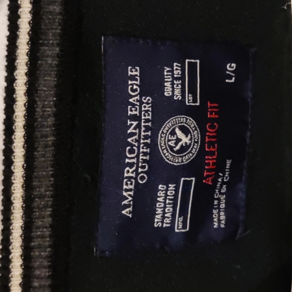 American Eagle Crewneck (Green L) - Picture 2 of 2